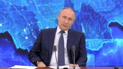 Путин заявил, что Россия "начинает слезать с нефтегазовой иглы"