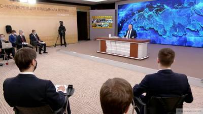 Путин призвал перестать называть Россию "страной-бензоколонкой"