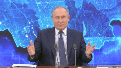Путин выразил благодарность россиянам за единство перед лицом COVID-19