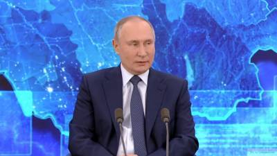 Путин поблагодарил россиян за единство в период пандемии COVID-19