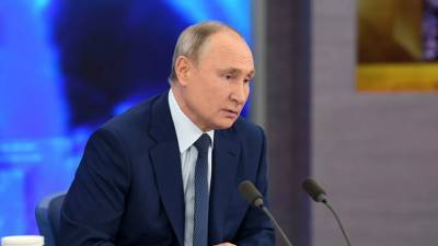 Путин назвал необходимой всеобщую вакцинацию от коронавируса