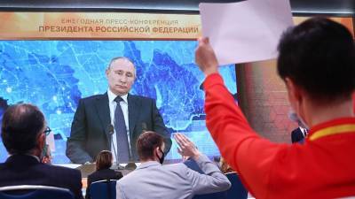 Путин прокомментировал сообщения о происхождении коронавируса