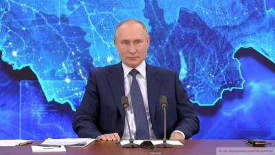 Путин заявил, что власти занимаются продвижением мусорной реформы