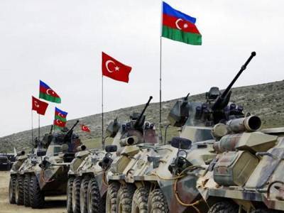 Россия пытается сдержать переброску военных Турции в Карабах: в Азербайджане отреагировали резко