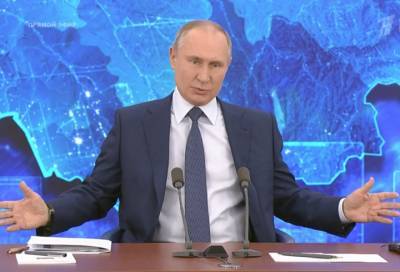 Путин поблагодарил Шнурова за то, что тот сумел задать вопрос без мата