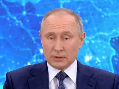 Путин согласился, что на фоне коронавируса качество образования страдает