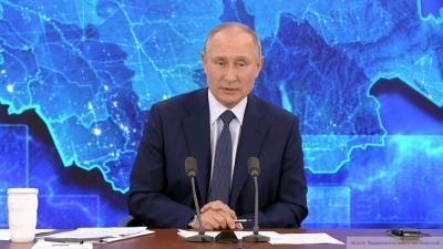 Журналисты пожаловались Путину на травлю в Сети