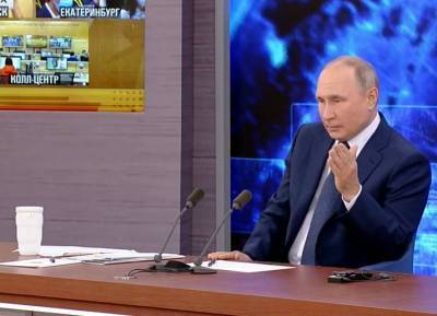 Путин прокомментировал расследования о Навальном и Шамалове