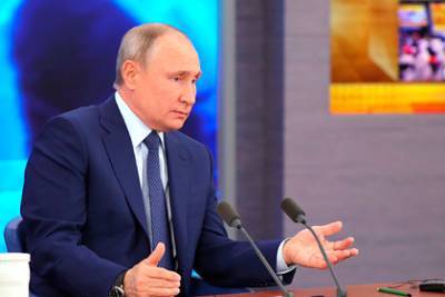 Путин напомнил о миллиардах рублей на возврат денег при поездках по России