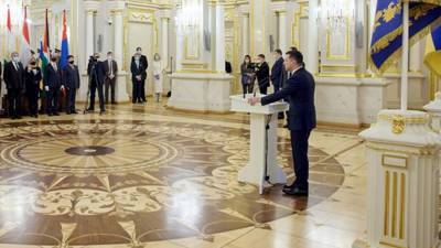 Зеленский назвал антироссийские санкции одной из задач политики Украины