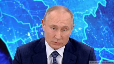 Путин не исключает введения новых выплат для поддержки россиян с детьми