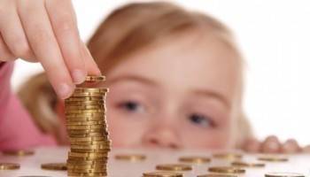 Детские выплаты увеличат при одном условии