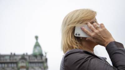 Для абонентов "Мегафона" в Петербурге внутрисетевые звонки стали доступны при отрицательном балансе