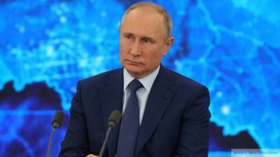 Путин назвал приоритетной газификацию сельской местности в России