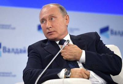 Владимир Путин назвал представителей Госдепа США авторами вбросов о нем и его семье