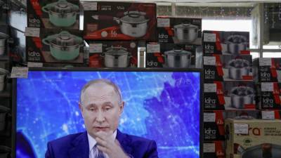 Путин - корреспонденту Би-би-си: "Мы белые и пушистые"