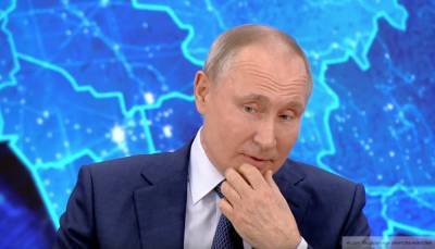 Путин пообещал своевременно реагировать на проблемы малого бизнеса