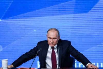 "Мы белые и пушистые": Путин ответил на вопрос о возобновлении холодной войны