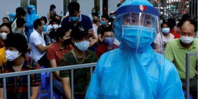Вьетнам начал испытывать на людях собственную вакцину от коронавируса