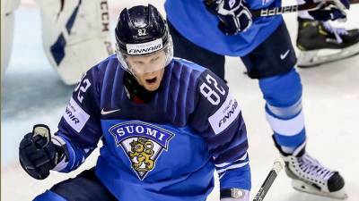 Хоккеисты Финляндии стартовали в российском этапе Евротура с победы над Чехией