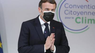 "Позитивный" Макрон: президент Франции заразился коронавирусом