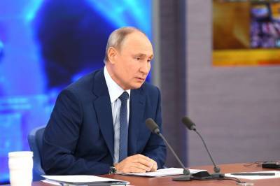Путин опроверг слухи о локдауне в России