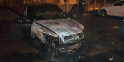 «Расследовал дело рюкзаков Авакова». Во Львове сожгли авто детектива НАБУ — видео