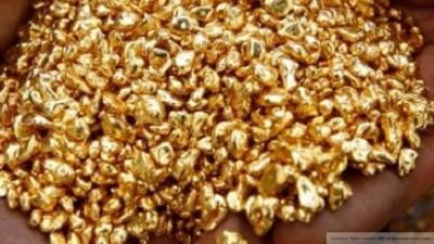 Стоимость золота превысила отметку 1,9 тысячи долларов