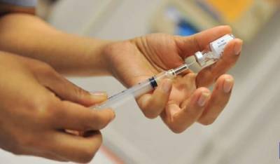 Три этапа: в Минздраве обнародовали план вакцинации