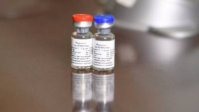 Испытания «Спутник V» с вакциной AstraZeneca начнут в ближайшее время