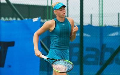Лопатецкая второй раз кряду вышла в четвертьфинал турнира в Анталье