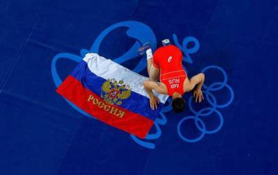 По «допинговому» делу Россию отстранили от соревнований на 2 года