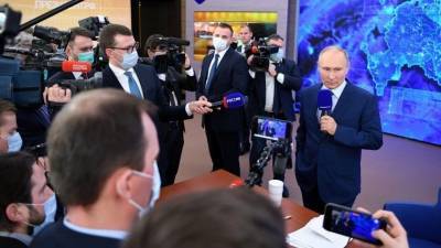 Какие вопросы начали решать во время пресс-конференции Владимира Путина