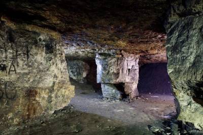 Группа из 10 туристов, включая 8 детей, пропала в подмосковных пещерах Сьяны