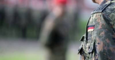 Германия: депутаты бундестага нашли сети правых экстремистов в армии и полиции