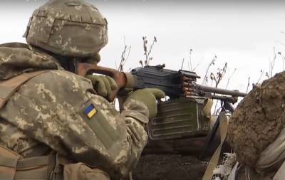 Ад на Донбассе: по позициям ВСУ "отработал" снайпер боевиков - ранен защитник Украины