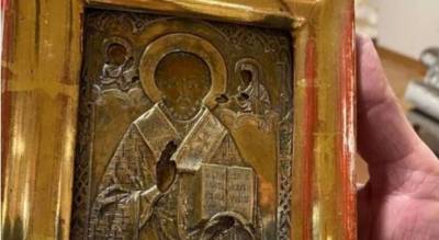 Лаврову в Сараево подарили древнюю икону из оккупированного Луганска
