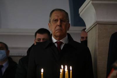 Посольство Украины потребовало вернуть икону, подаренную Лаврову в Боснии