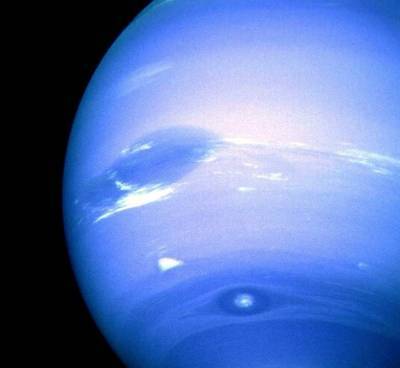 Ученых озадачил гигантский шторм на поверхности Нептуна