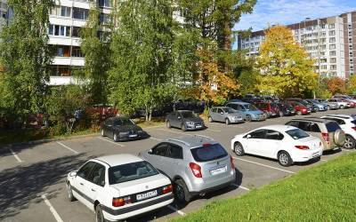 В России предложили обеспечивать парковочными местами все квартиры в новостройках