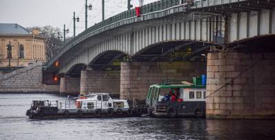 В Петербурге отремонтировали Литейный мост