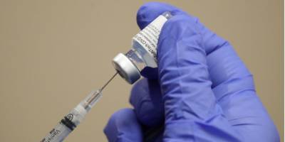 Дополнительными ограничениями. Суд в Бразилии разрешил наказывать за отказ вакцинироваться от COVID-19