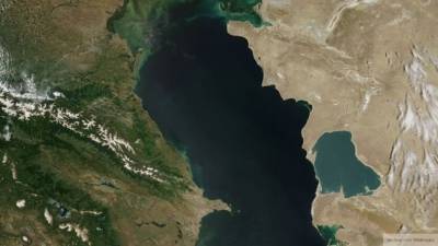 Вильфанд заявил об аномальной толщине льда в Каспийском море
