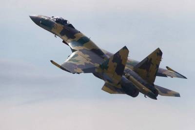 Журнал National Interest назвал российский истребитель Су-35 «универсальной боевой птицей»