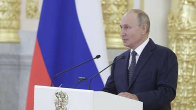 Путин примет участие в заседании Совета глав стран СНГ