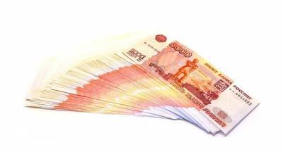 Почти 3 миллиона рублей перевела мошенникам пенсионерка в Петербурге
