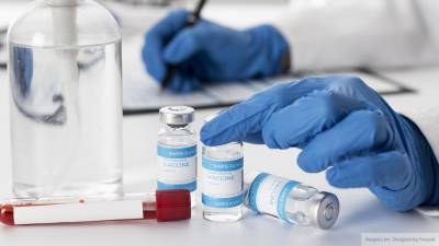 Каждую шестую дозу вакцины от COVID-19 в США выбросили на помойку