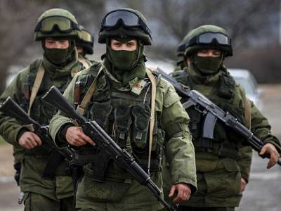 Российская армия намерена привлечь до 500 тысяч контрактников