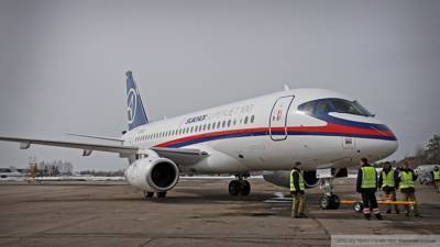 Дотации на перевозки авиакомпаниям без Superjet сократят вдвое