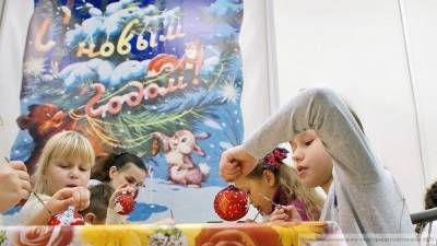 Новогодние выплаты на детей будут перечислены россиянам автоматически